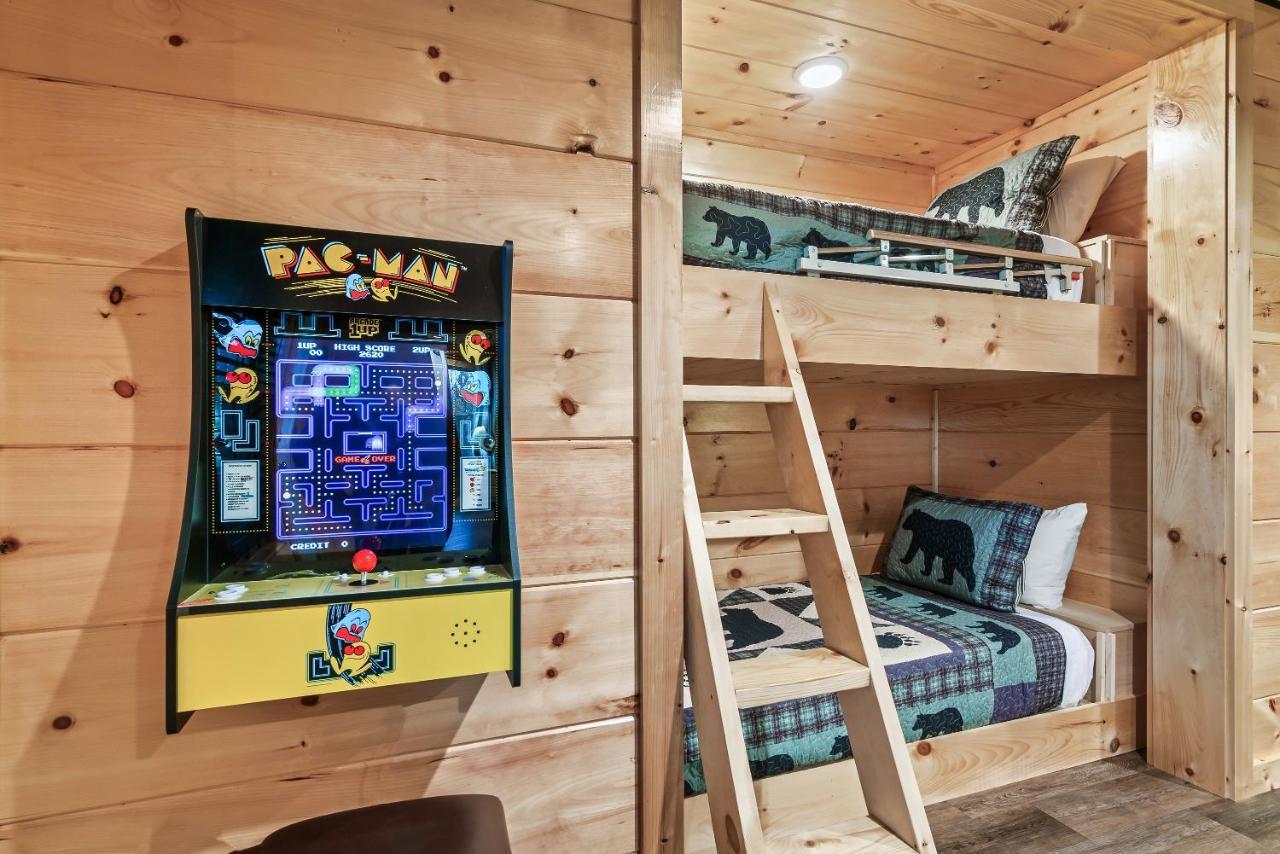Mountains R Calling, Cozy Hideaway, King Beds, Hot-Tub, Arcade, Ev Ready Pigeon Forge Zewnętrze zdjęcie