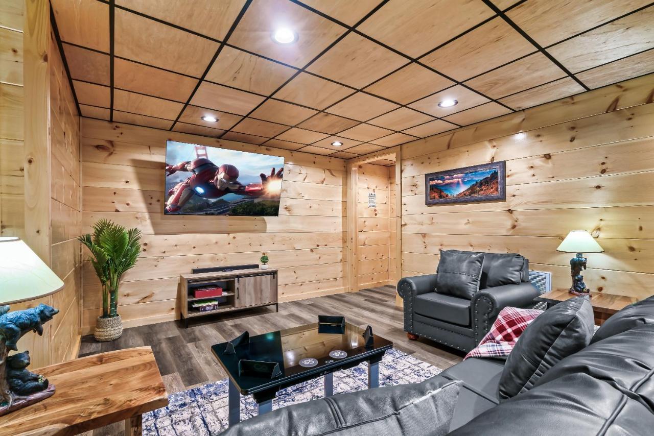 Mountains R Calling, Cozy Hideaway, King Beds, Hot-Tub, Arcade, Ev Ready Pigeon Forge Zewnętrze zdjęcie