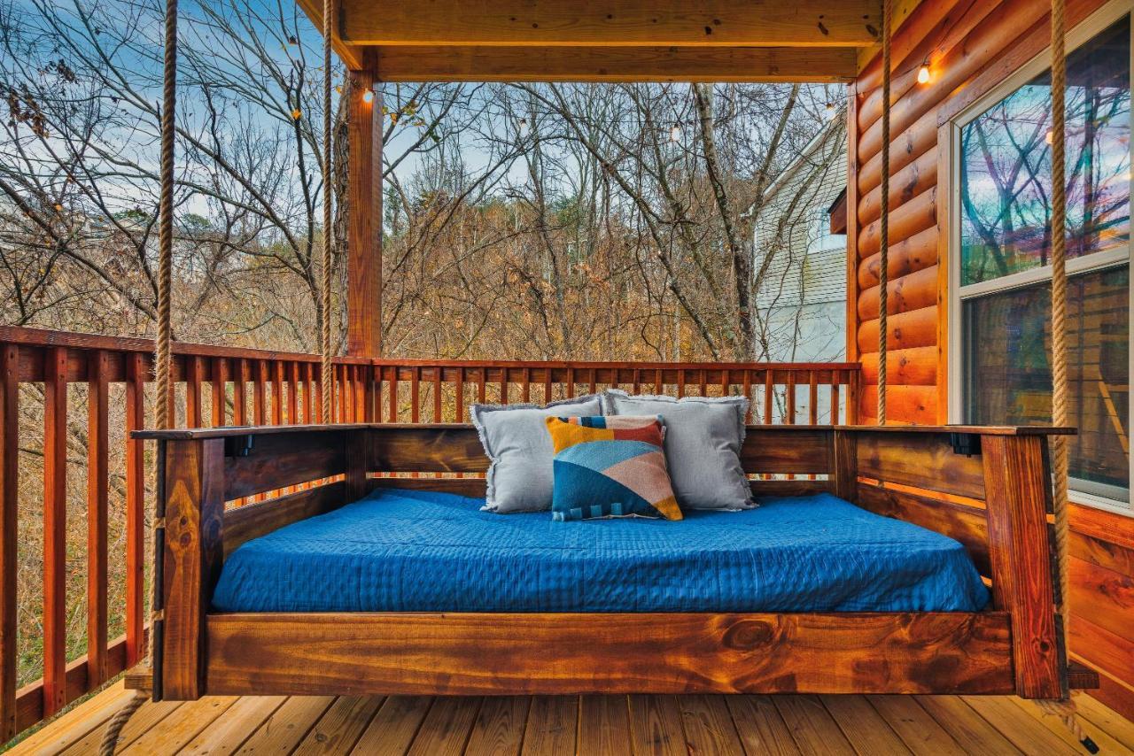 Mountains R Calling, Cozy Hideaway, King Beds, Hot-Tub, Arcade, Ev Ready Pigeon Forge Zewnętrze zdjęcie